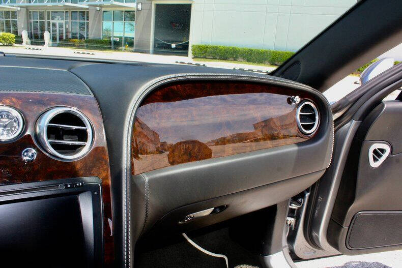 2012 Bentley Continental Flying Spur