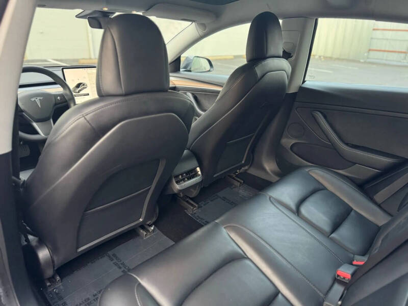 2021 Tesla Model 3 Standard Range Plus