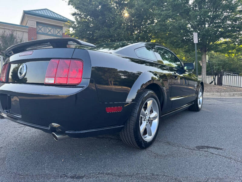 2009 Ford Mustang GT Deluxe