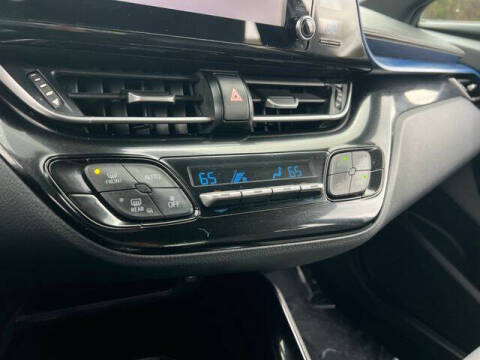 2019 Toyota C-HR XLE