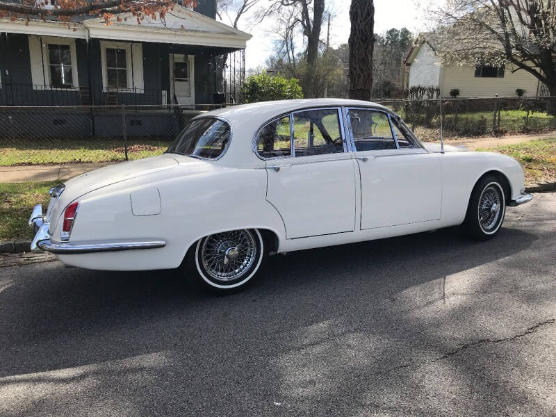 1967 Jaguar Mark II  3.8L S type