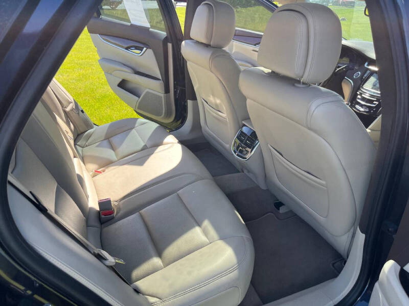 2013 Cadillac XTS Luxury Collection