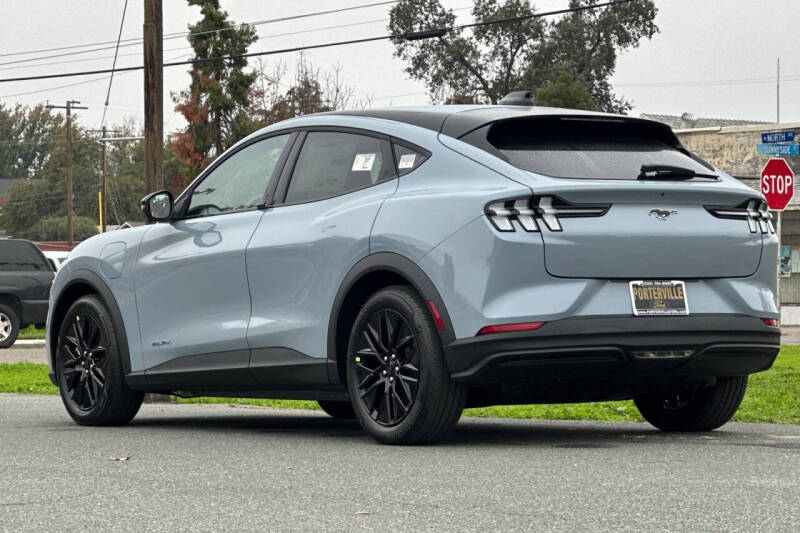 2025 Ford Mustang Mach-E Select