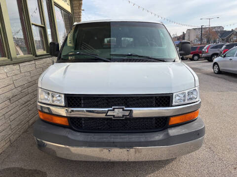 2003 Chevrolet Express 3500 LS