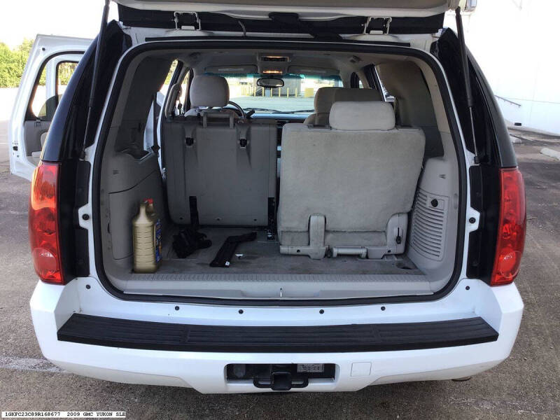 2009 GMC Yukon SLE