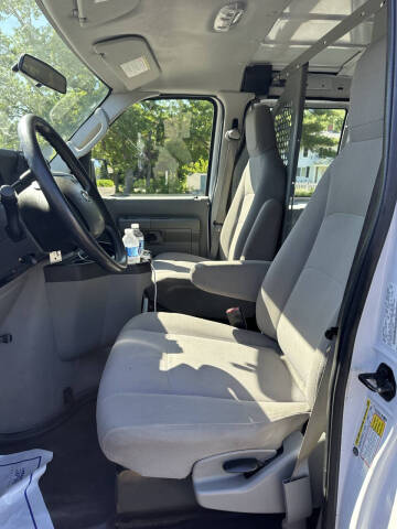 2014 Ford E-Series