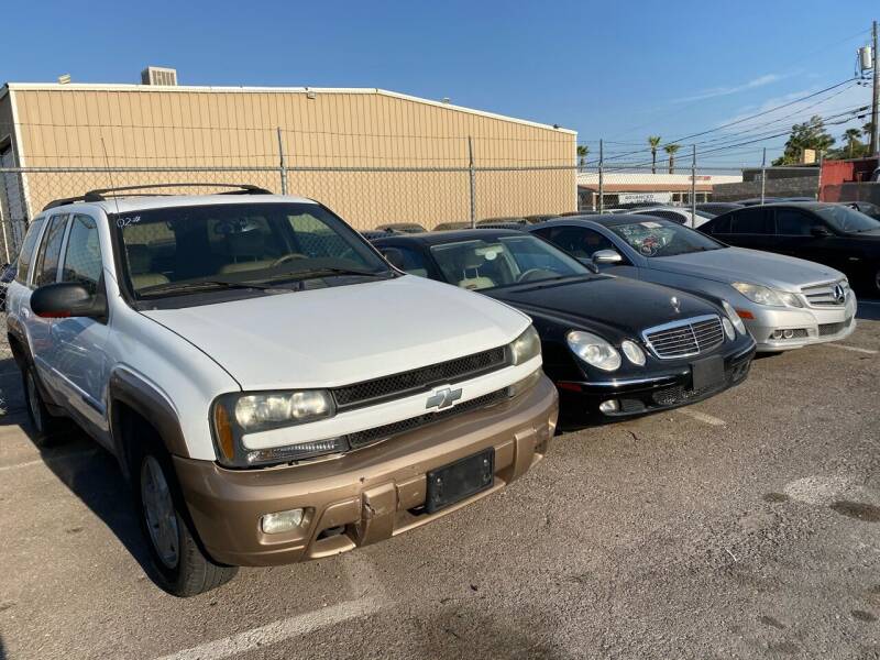 2002 Chevrolet TrailBlazer for sale at CONTRACT AUTOMOTIVE in Las Vegas NV