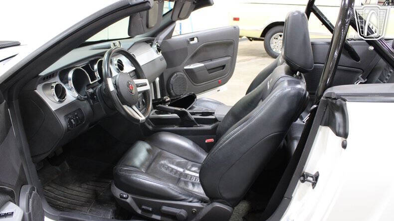 2005 Ford Mustang