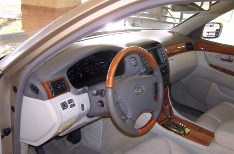 2004 Lexus LS 430