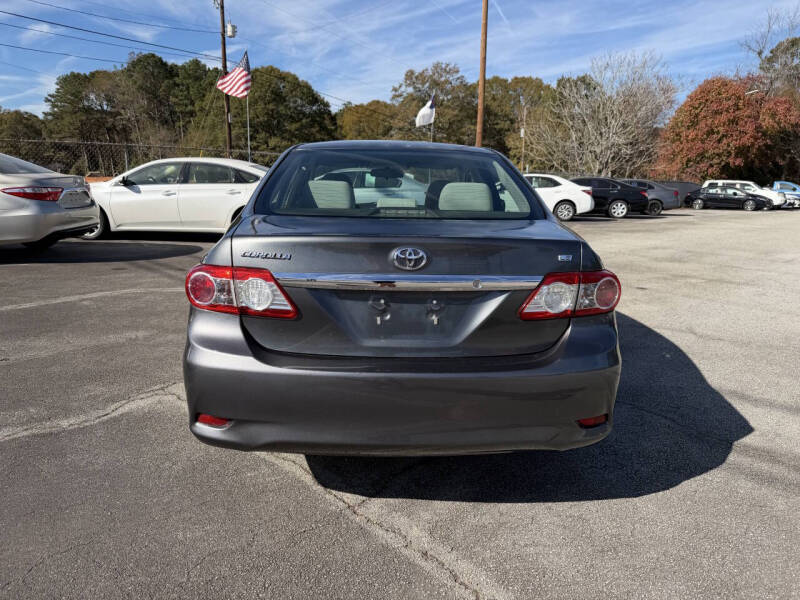 2013 Toyota Corolla LE