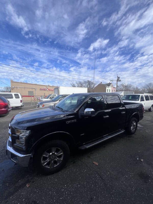 2016 Ford F-150 Lariat's photo