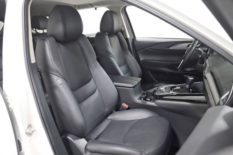 2022 Mazda CX-9 Touring Plus