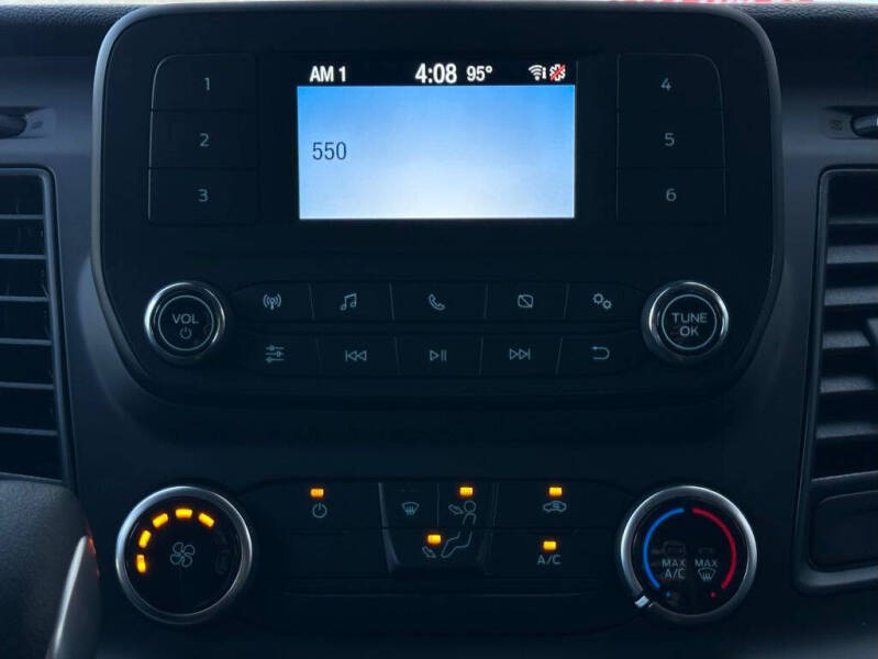 2025 Ford Transit 250