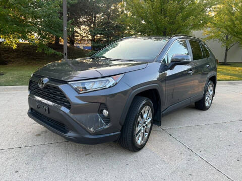 2019 Toyota RAV4 for sale at Western Star Auto Sales in Chicago IL