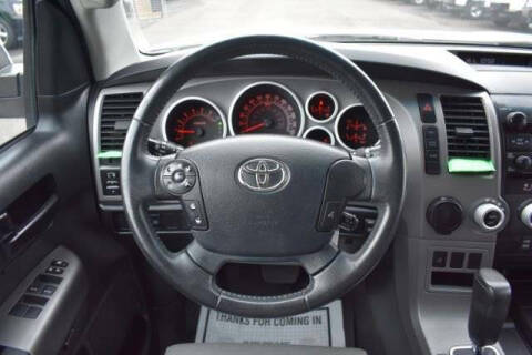 2012 Toyota Sequoia SR5