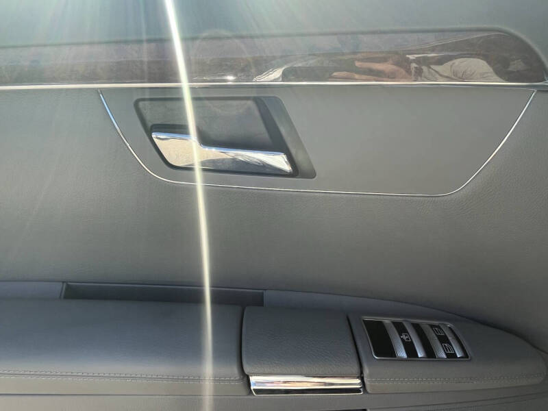 2007 Mercedes-Benz S-Class S 550