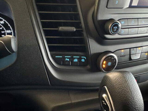 2025 Ford Transit 250