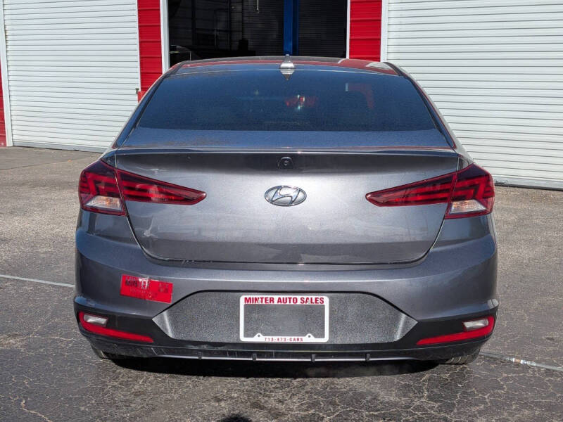 2020 Hyundai Elantra