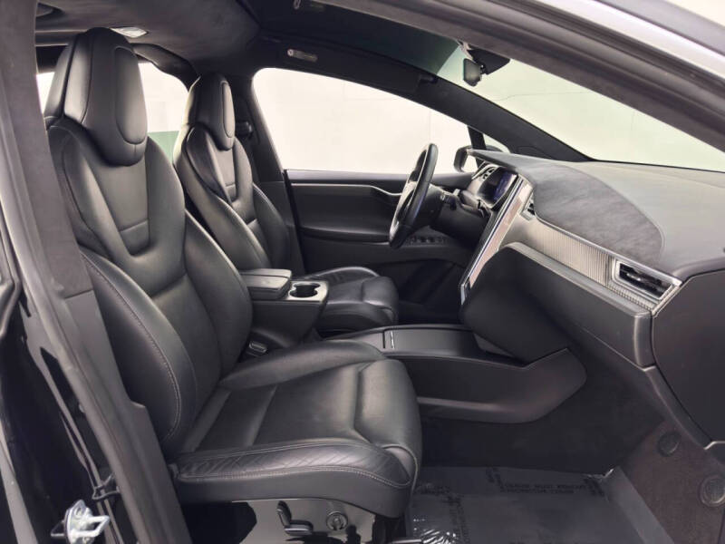 2016 Tesla Model X P90D