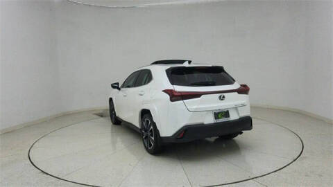 2023 Lexus UX 250h Premium