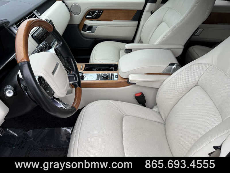 2021 Land Rover Range Rover P525 HSE Westminster Edition