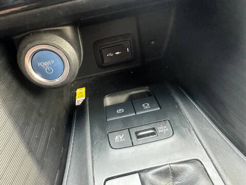 2022 Toyota Venza XLE