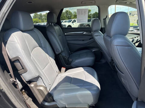 2021 Buick Enclave Essence