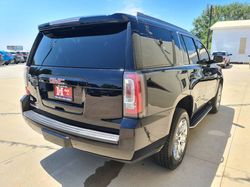 2017 GMC Yukon SLT
