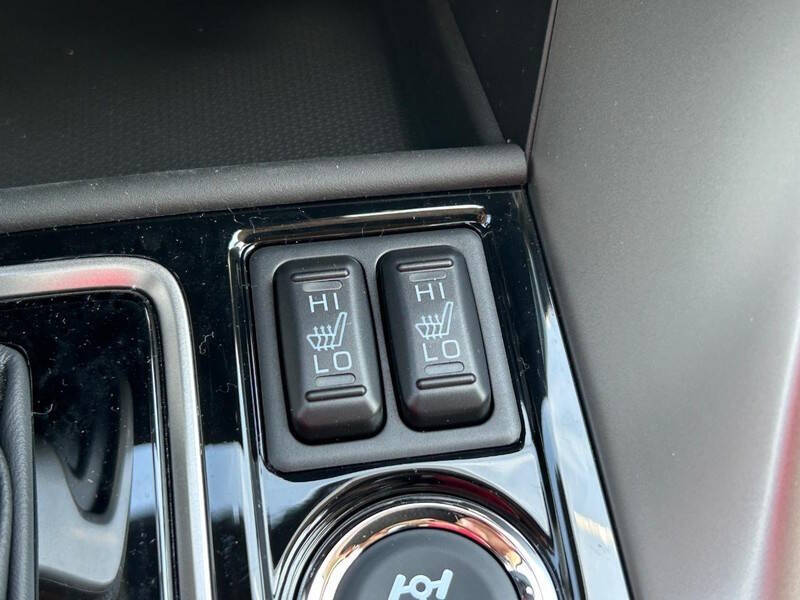 2024 Mitsubishi Eclipse Cross LE