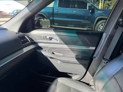 2016 Ford Explorer Sport