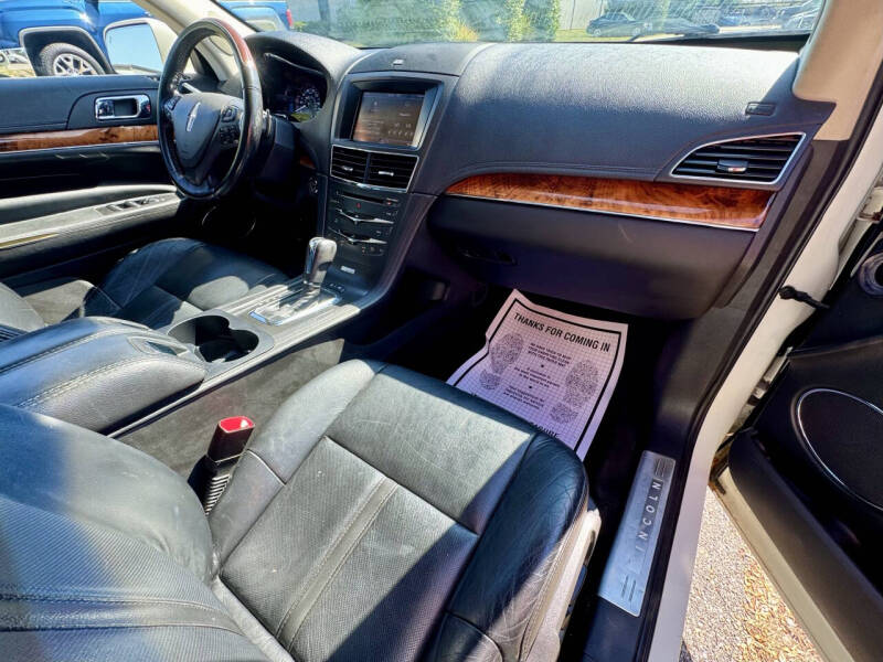 2013 Lincoln MKT EcoBoost