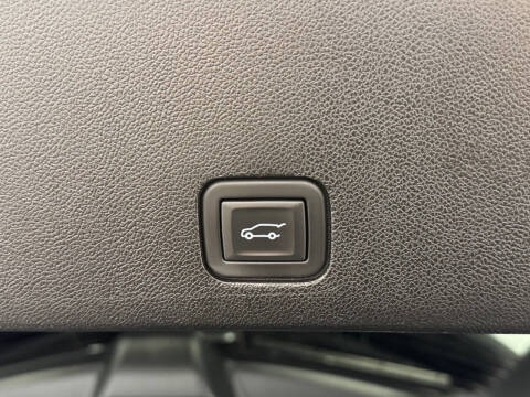 2023 Cadillac XT6 Sport