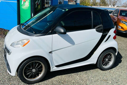 2014 Smart fortwo for sale at Gutberlet Automotive in Lowell OH