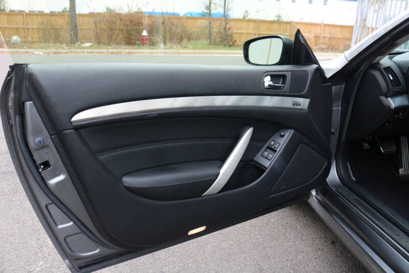 2013 Infiniti G37 Coupe x