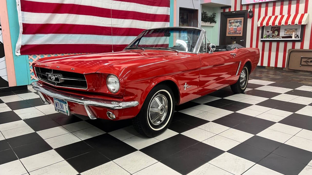 1965 Ford Mustang 1