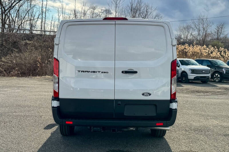 2026 Ford Transit