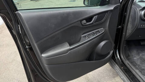 2021 Hyundai Kona SEL