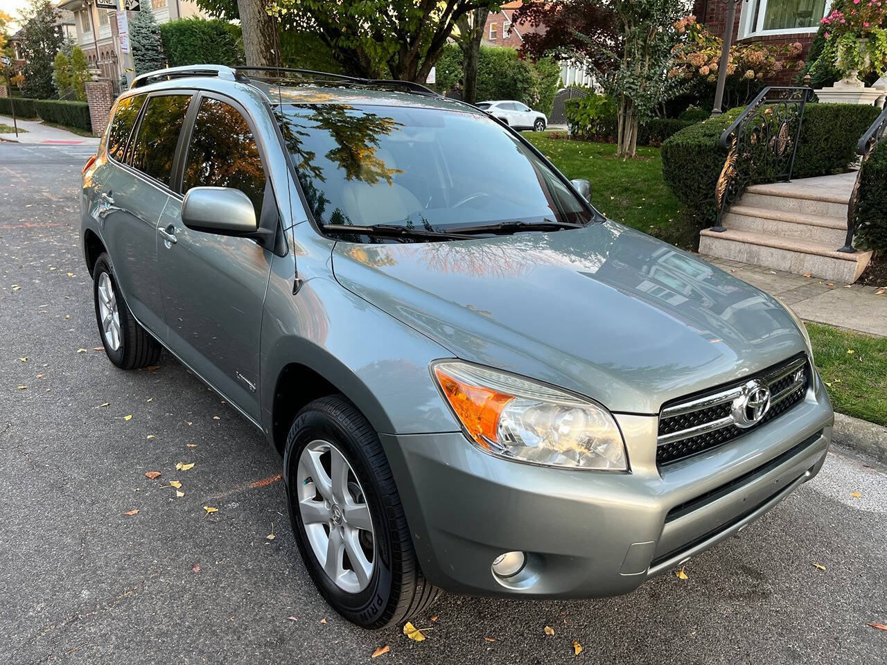 2008 Toyota RAV4 for sale at VLD HOLDING INC. in Brooklyn, NY