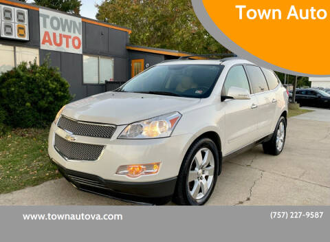 2011 Chevrolet Traverse for sale at Town Auto in Chesapeake VA