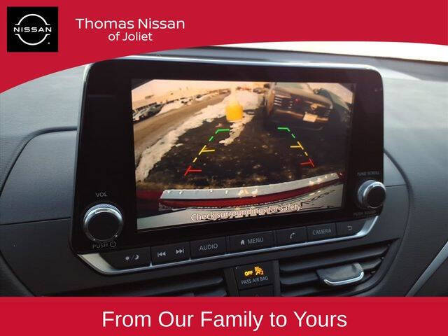 2022 Nissan Altima 2.5 SV