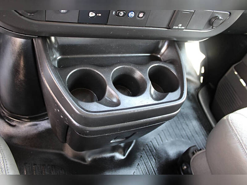 2018 Chevrolet Express 2500