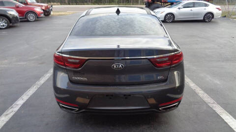 2017 Kia Cadenza
