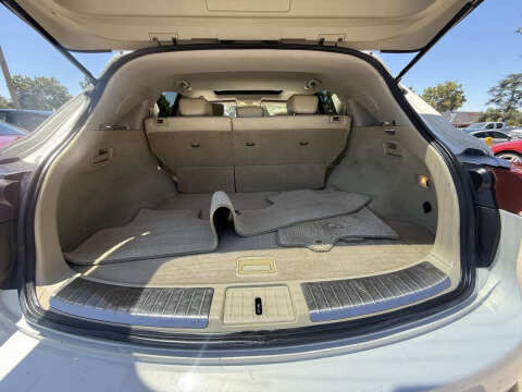 2010 Infiniti FX35