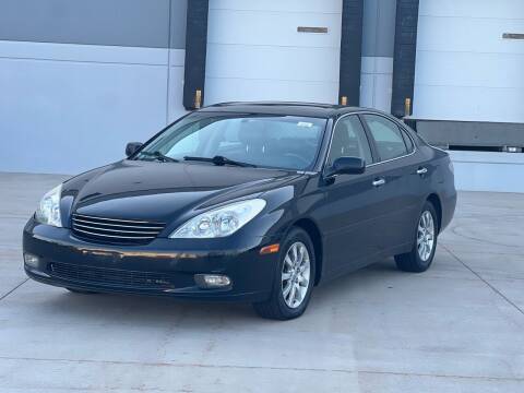 2002 Lexus ES 300 for sale at Clutch Motors in Lake Bluff IL