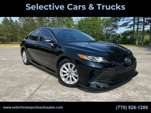 2018 Toyota Camry for sale at Selective Cars & Trucks in Woodstock GA