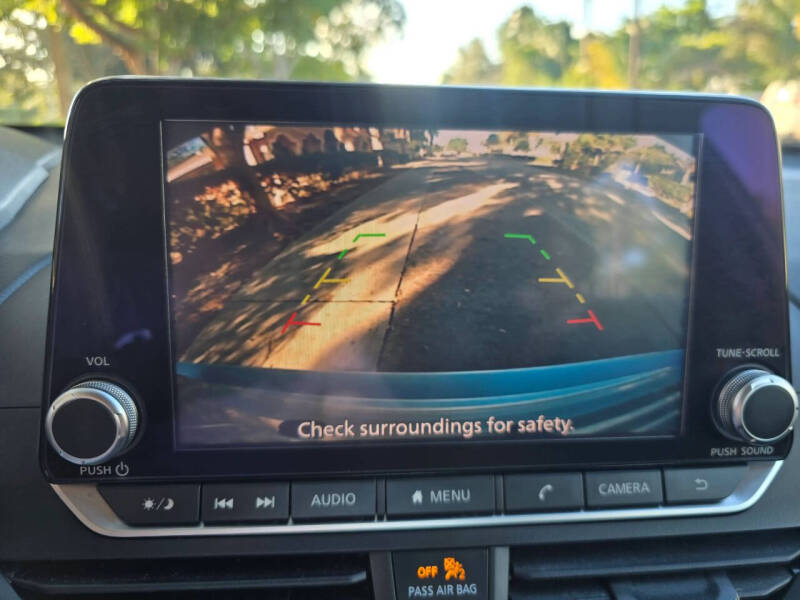 2022 Nissan Altima 2.5 SV