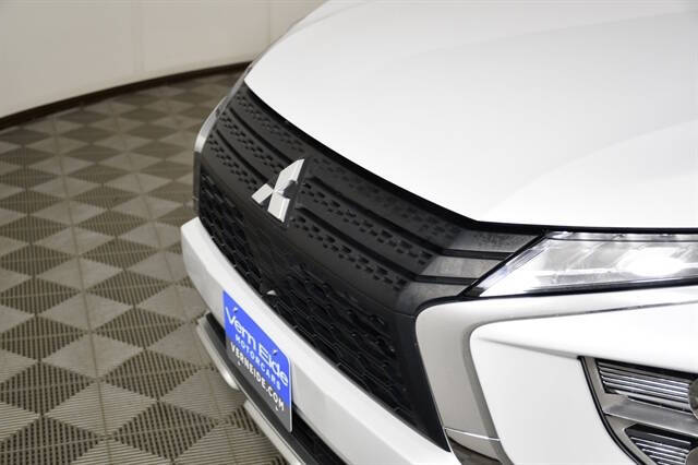 2024 Mitsubishi Eclipse Cross