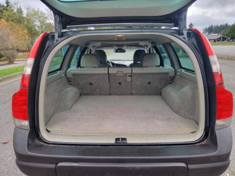 2004 Volvo XC70