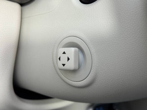 2024 Genesis GV60 Standard