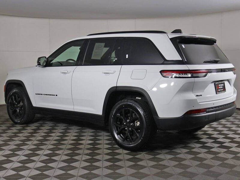 2024 Jeep Grand Cherokee Altitude X